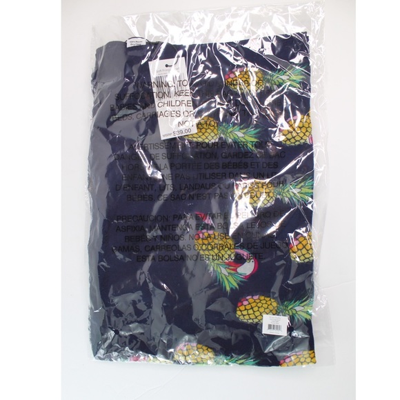 Vera Bradley NWT Toucan Party Soft Fringe Scarf - Picture 2 of 5